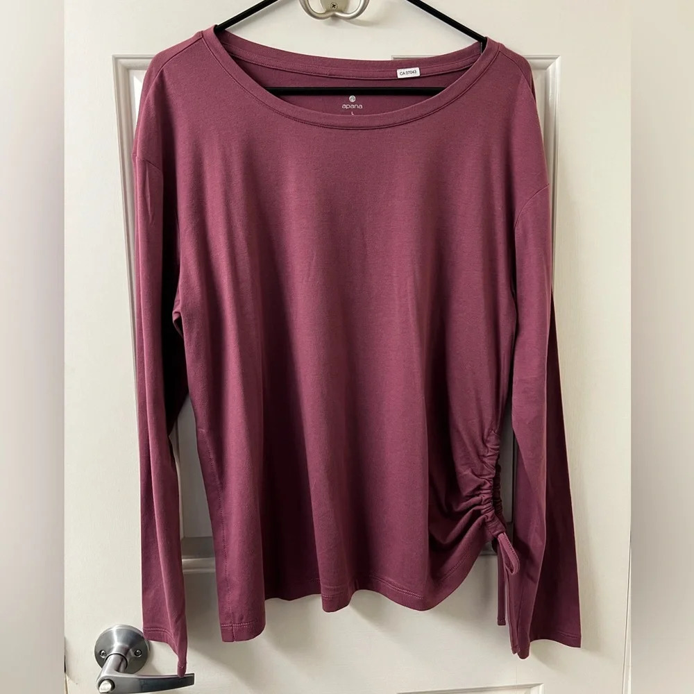 Apana Yoga  Top